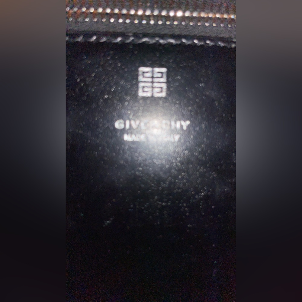 Givenchy Mini Antigona W/Lock - Picture 3 of 8